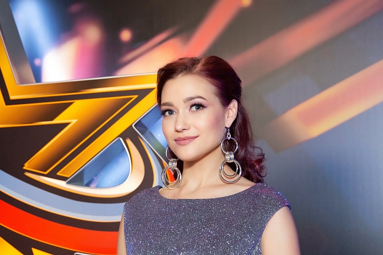 "Петь так не надо": тюменскую певицу раскритиковали на конкурсе "Новая звезда - 2022"