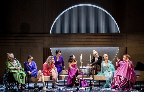 В Тюмень с гастролями приезжает Московский академический театр имени Моссовета