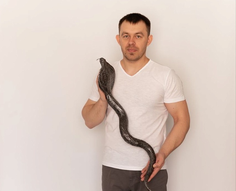 Из 65 российских работ кубок на арт-фестивале в Катаре получил тюменский хамелеон