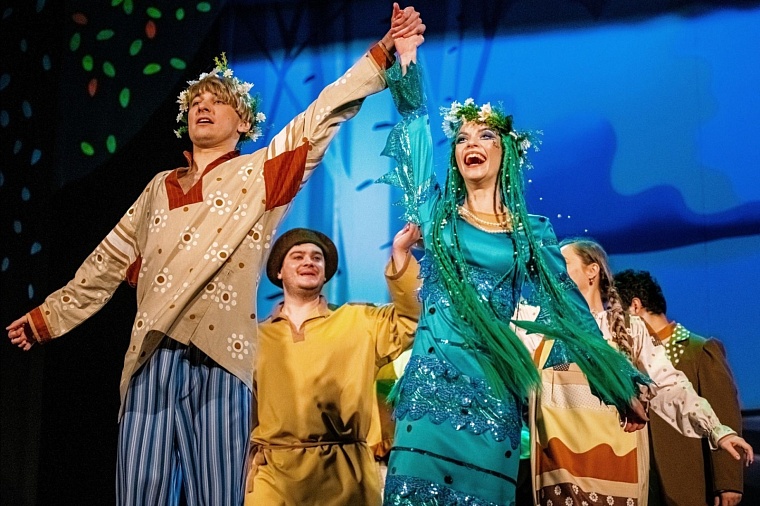 Афиша на уик-энд: "Теплые коты", Тюмень советская и дискотека 2000-х