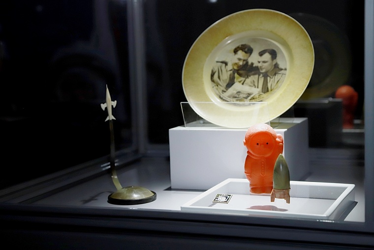 Кто сказал: “Поехали!”? В Тюмени открыли мультимедийную выставку про космос