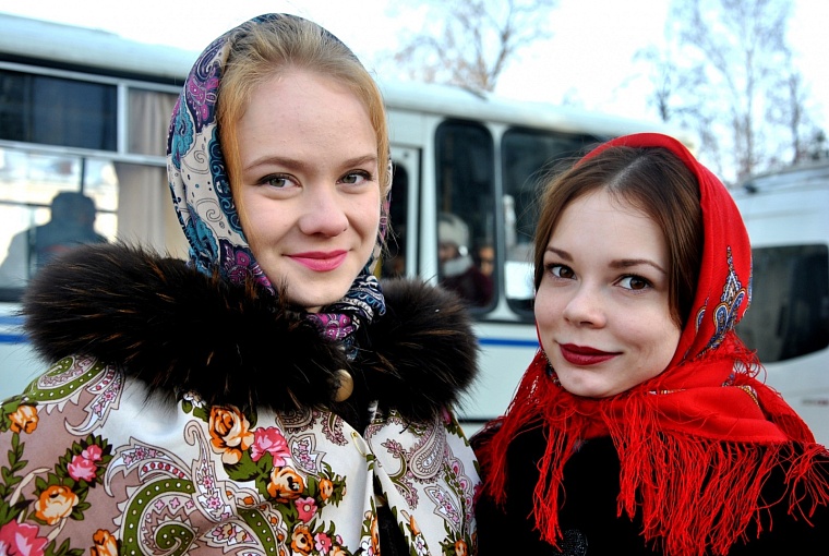 Афиша на уик-энд: День матери, теплые коты и презентация путеводителя по Текутьевскому кладбищу