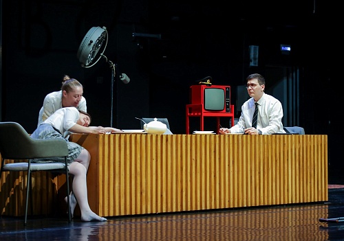 Тюменские театры вновь претендуют на "Золотую Маску"