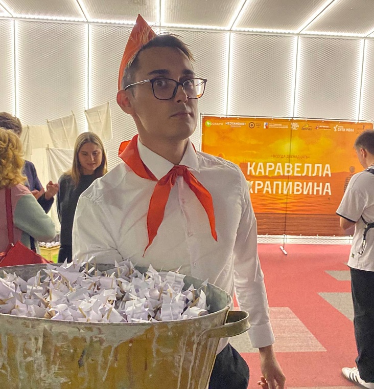 В Тюмени состоялась премьера документального фильма “Каравелла Крапивина”