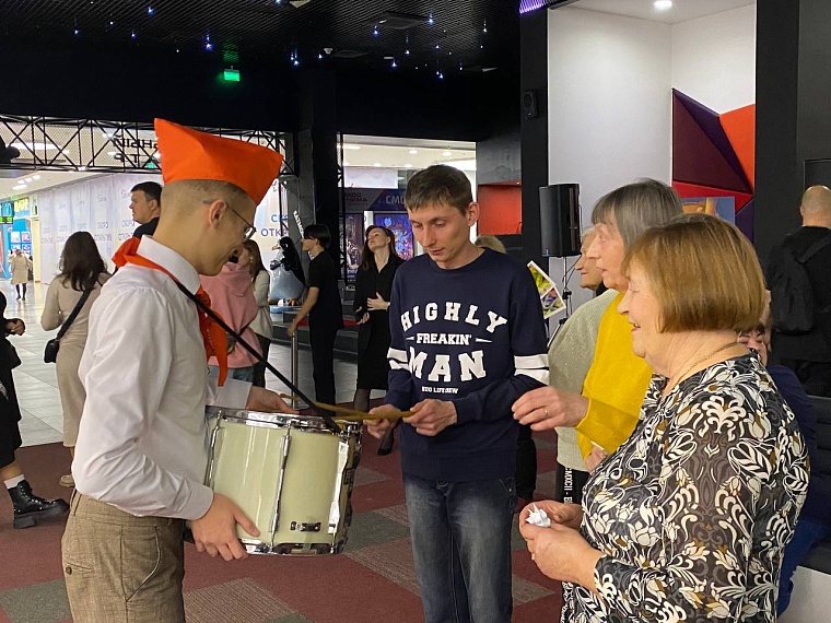 В Тюмени состоялась премьера документального фильма “Каравелла Крапивина”