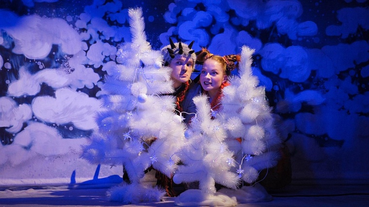 Афиша на уик-энд: покупаем подарки, смотрим сказки, катаемся на хаски