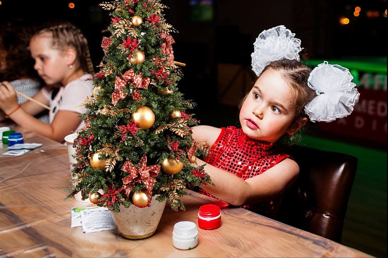 Афиша на уик-энд: покупаем подарки, смотрим сказки, катаемся на хаски