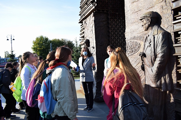 В Тюмени стартовал цикл экскурсий «Маршруты Победы»