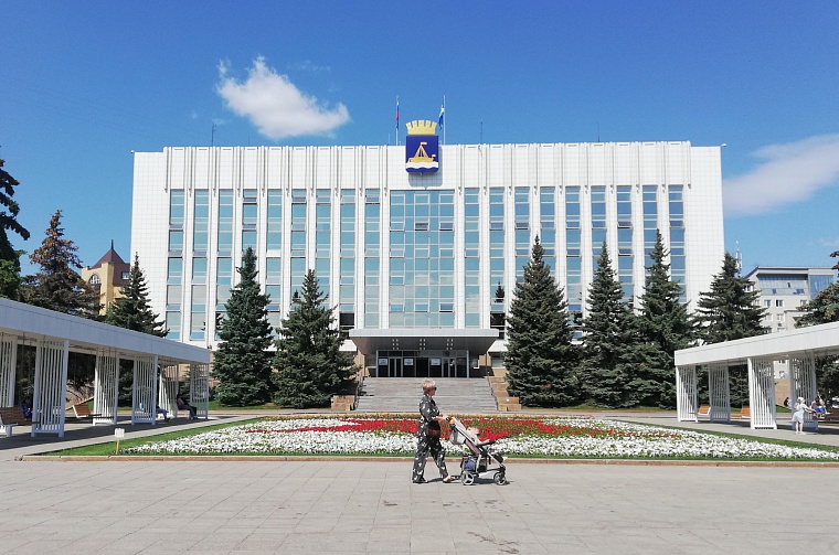 В Тюмени 184 молодые семьи получат выплаты на жилье в 2023 году