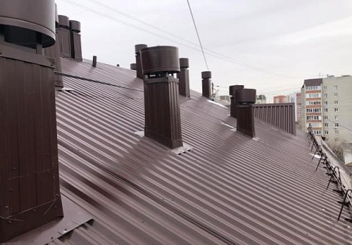 В Тюмени ищут подрядчиков для ремонта крыш, лифтов, инженерных сетей в многоквартирных домах