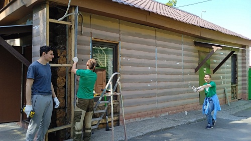 Истинный облик старого флигеля разглядели волонтеры "Том Сойер фест" в Тюмени