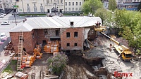 У дома Замятина на улице Первомайской обрушилась часть стены