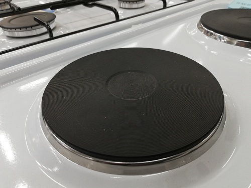 Жителям тюменских многоэтажек предложат перейти с газовых плит на электрические