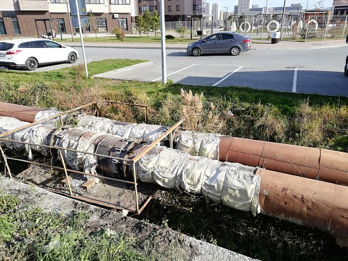 Изоляцию теплосети на улице Широтной в Тюмени завершат до конца года