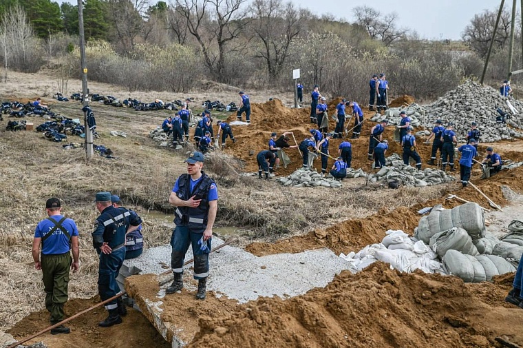 Александр Моор: В Ишимском районе построили 12 км насыпей