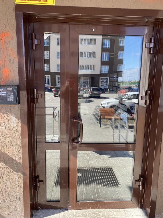 Вандализм или мелкое хулиганство? Как управляющие компании борются за чистоту и порядок в домах