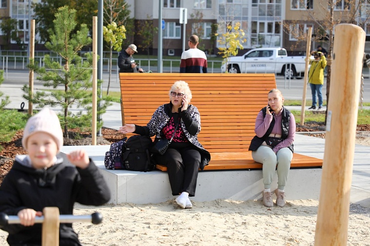 В Тюмени появился арт-объект с легендарными весами