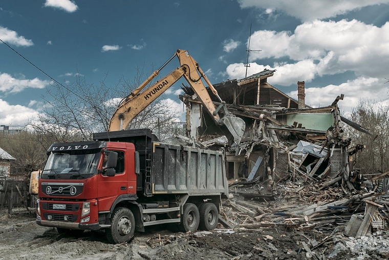 В 2021 году планируется расселить из аварийных домов более 1,5 тысячи граждан
