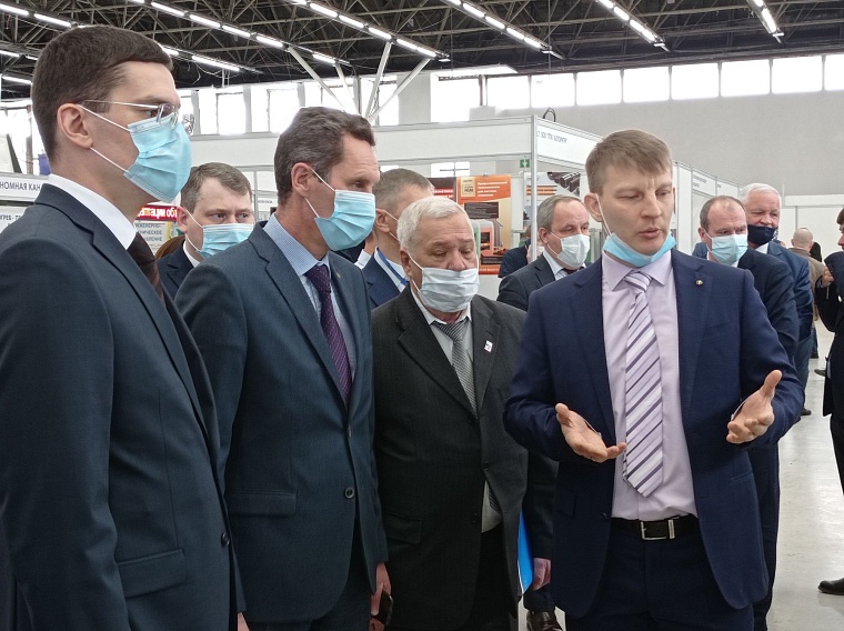 В 2021 году жильем обеспечат 2251 тюменскую семью