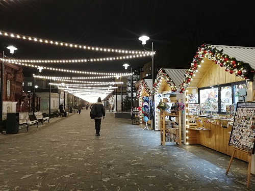 Сегодня исполняется год первой пешеходной улице Тюмени - Дзержинского