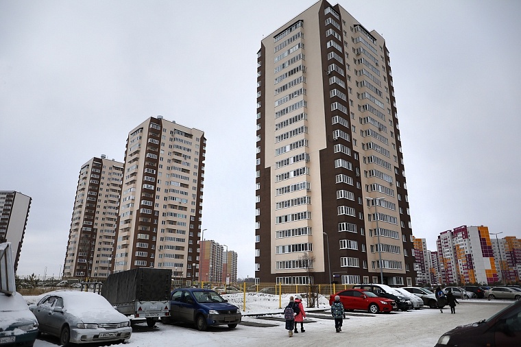 Тюменцы, получившие ипотеку до повышения ставок, экстренно ищут квартиры