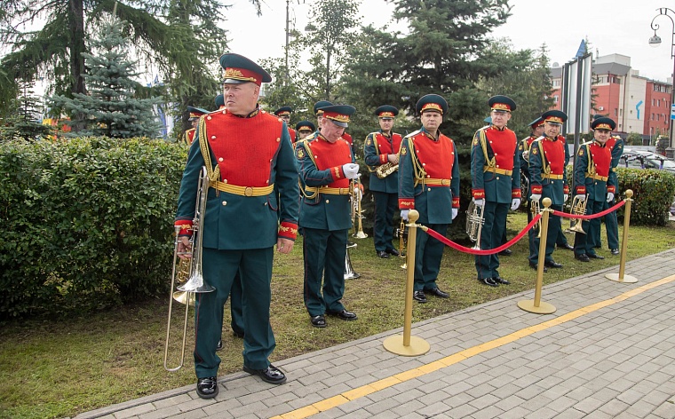 В Тюмени открыли монумент Павлу Фитину - руководителю внешней разведки СССР