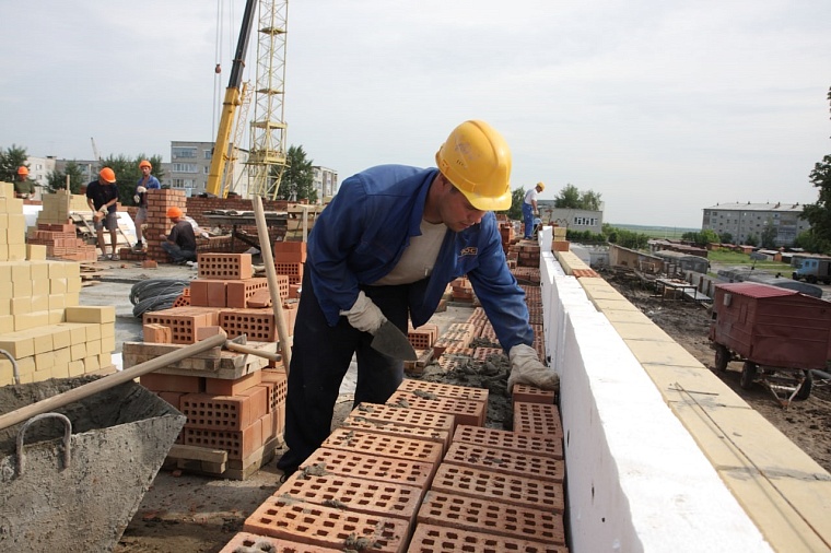 Тюменцы активно вкладываются в долевое строительство жилья