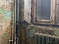 В Тюмени чиновники решили сделать капремонт в развалившемся доме
