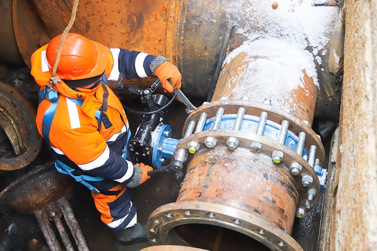 В Тюмени вводят в эксплуатацию новый магистральный водовод