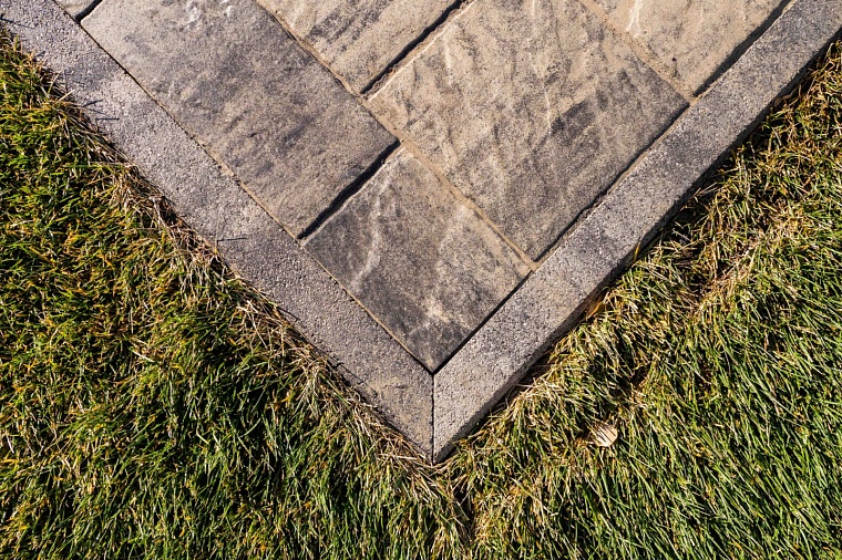 Готовимся к сезону благоустройства: актуальные идеи для дома и сада 2022