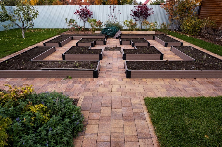 Готовимся к сезону благоустройства: актуальные идеи для дома и сада 2022