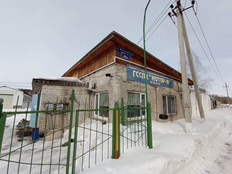 Кто кого "кошмарит" в гаражном кооперативе "Мотор-15"?