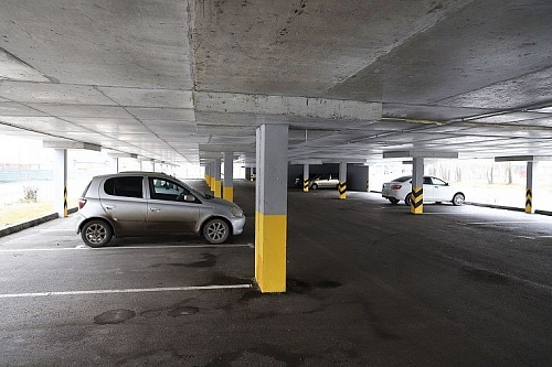 Жители ЖК “Авиатор” в Тюмени хотят судиться с застройщиком за проданные котельную и парковку