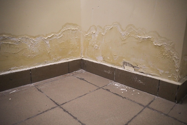 Городская разведка: ЖК "Славутич" в промзоне