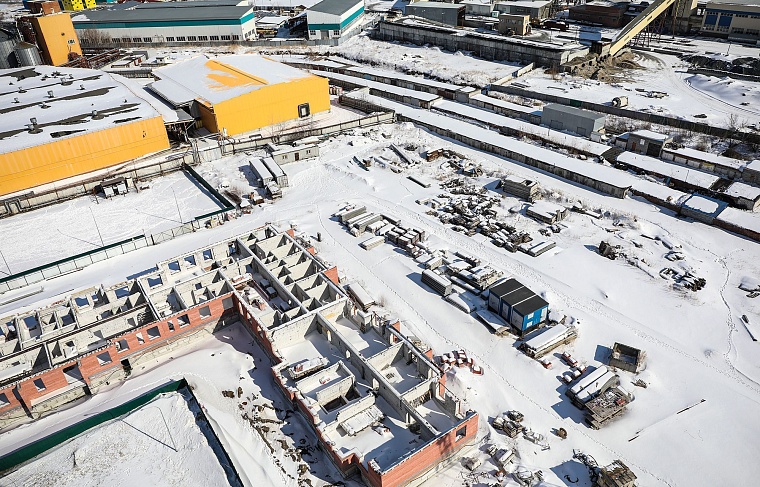 Городская разведка: ЖК "Славутич" в промзоне