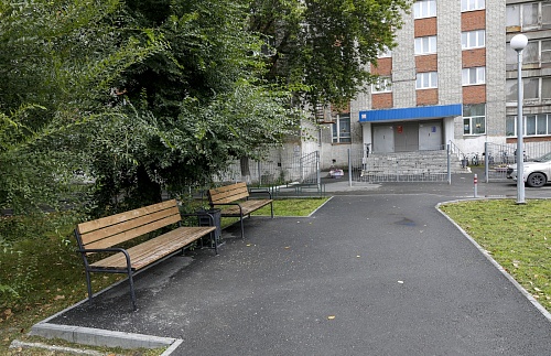 Студгородок на Мельникайте: здания прошлого века, заросший пруд и граффити