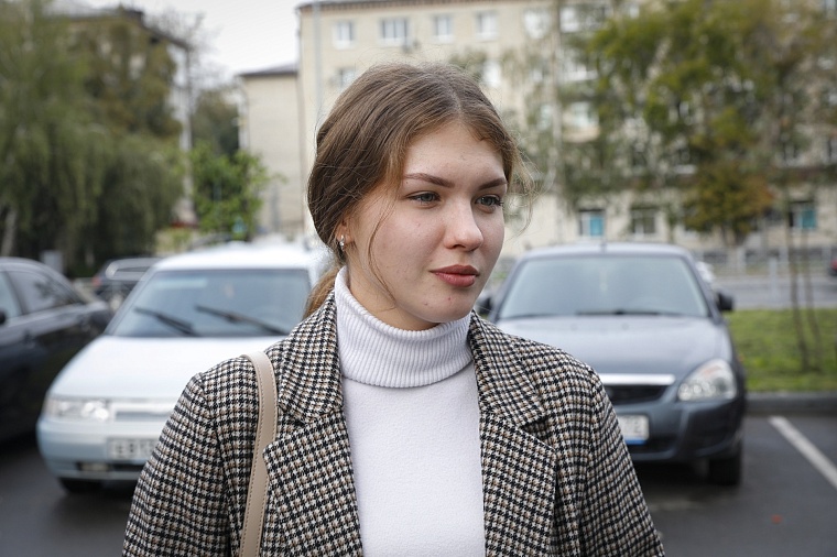 Студгородок на Мельникайте: здания прошлого века, заросший пруд и граффити