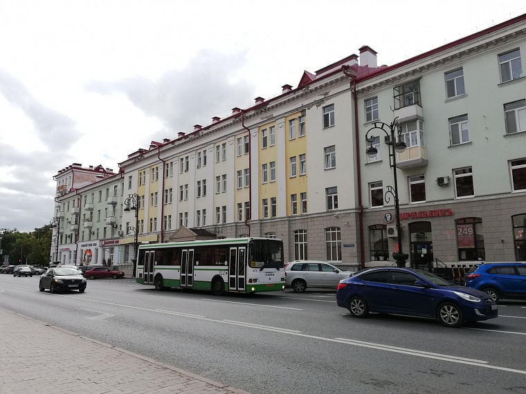 В Тюмени старые дома перевели на электроплиты: что изменится для собственников
