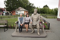 В Заводоуковске установили памятник купцу Колмакову