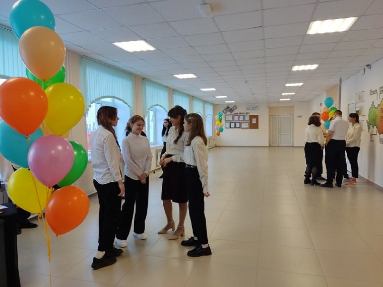 В Голышмановском округе открыли 50-летнюю школу после капремонта