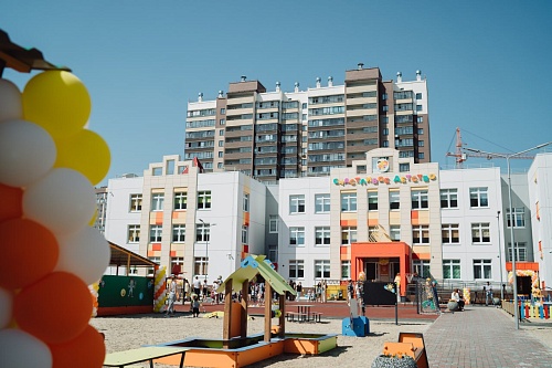 За пять лет в Тюменской области построены 21 школа и 18 детских садов