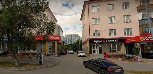 Два тюменских ТСЖ судились из-за клочка земли между домами