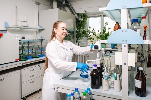 На тюменском водозаборе во время паводка усилили лабораторный контроль