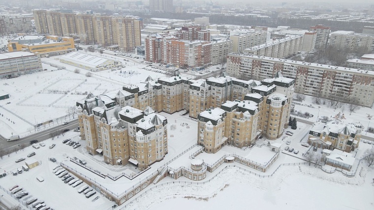 «Мы рискнули»! Как строили дом на берегу искусственного озера в Тюмени