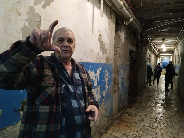 Высотки с душком. В домах поселка Рощино уберут самовольную канализацию