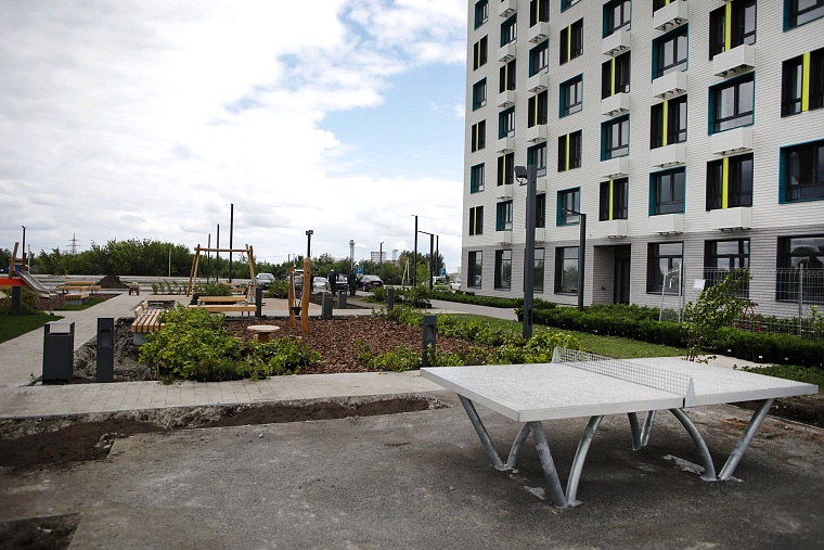 Городская разведка: ЖК "Озерный парк" вместо заводских цехов