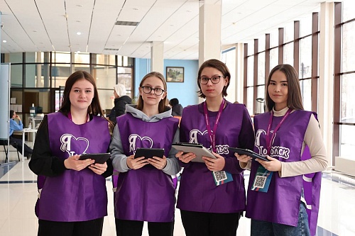 Максим Афанасьев: Тоболяки отдали почти 15 тысяч голосов за  благоустройство сквера в 10 микрорайоне