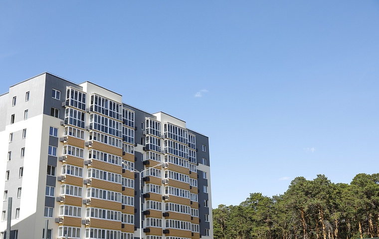 Городская разведка: ЖК “Первая линия” с окнами на лес и реку