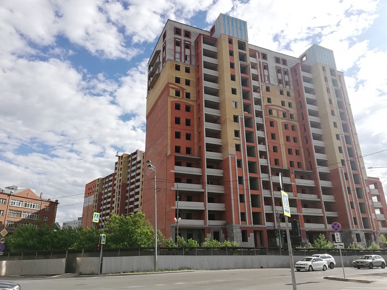 Территорию у долгостроя на Герцена в Тюмени отдадут под реновацию