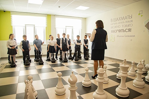 Две тюменские школы вошли в топ школ России по количеству успешных учеников